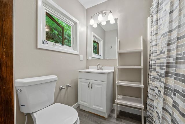 4187 W Old Murphy Road, Franklin, NC 28734
