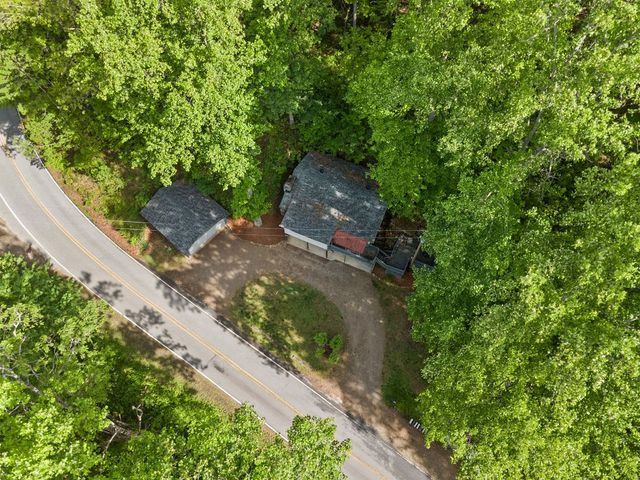 4187 W Old Murphy Road, Franklin, NC 28734