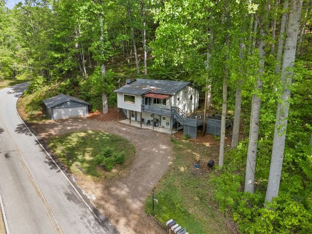 4187 W Old Murphy Road, Franklin, NC 28734