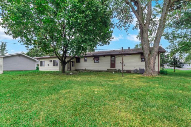 10404 Noble Street, Crown Point, IN 46307