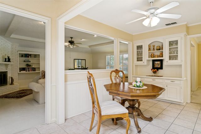 2731 Wagonwheel Drive, Carrollton, TX 75006