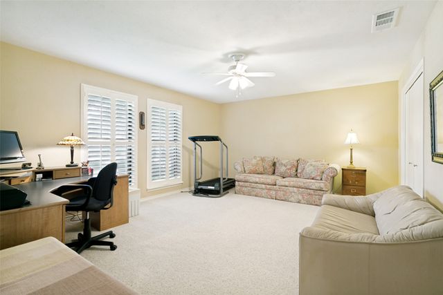 2731 Wagonwheel Drive, Carrollton, TX 75006