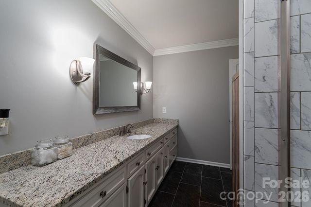 389 Caprice Circle, Lincolnton, NC 28092