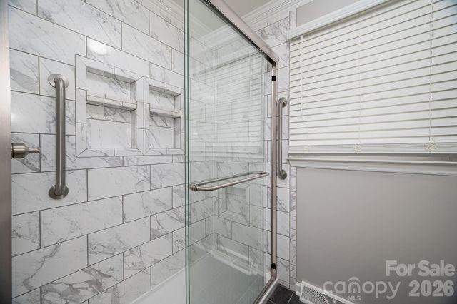 389 Caprice Circle, Lincolnton, NC 28092