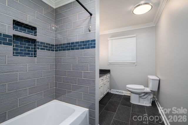 389 Caprice Circle, Lincolnton, NC 28092