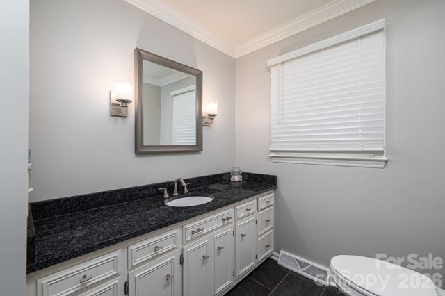 389 Caprice Circle, Lincolnton, NC 28092