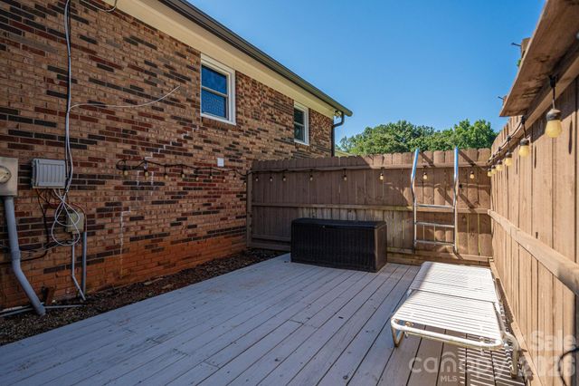 389 Caprice Circle, Lincolnton, NC 28092