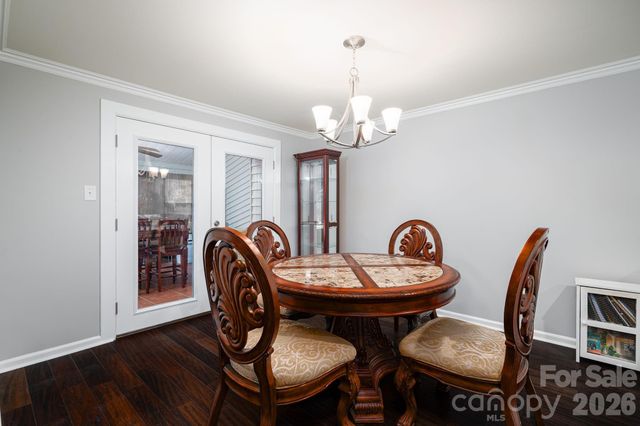389 Caprice Circle, Lincolnton, NC 28092