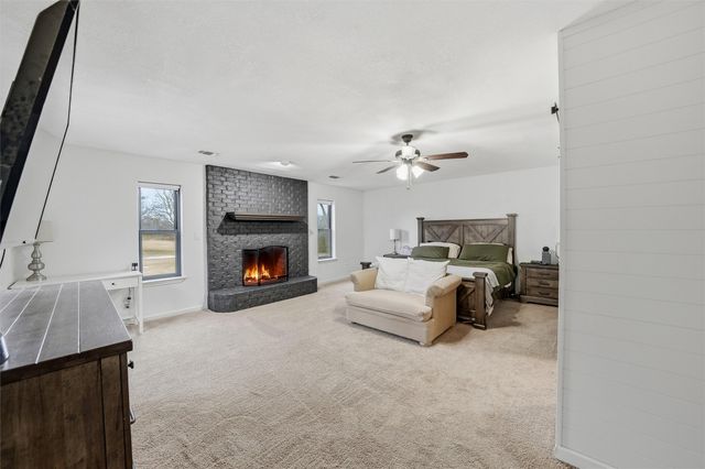 4525 N Highway 171, Cleburne, TX 76033