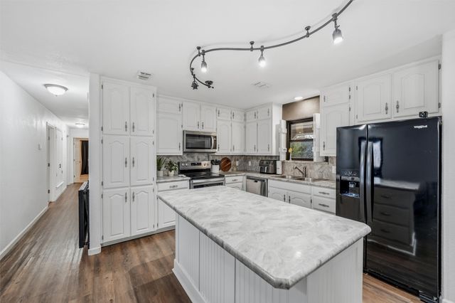 4525 N Highway 171, Cleburne, TX 76033