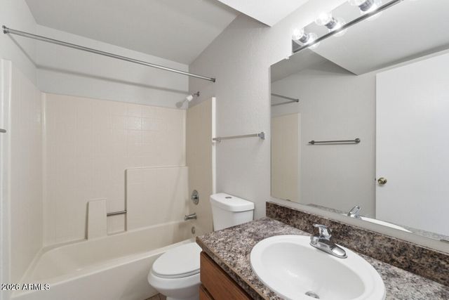 16657 E GUNSIGHT Drive 251, Fountain Hills, AZ 85268
