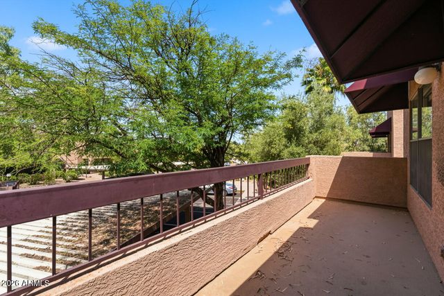 16657 E GUNSIGHT Drive 251, Fountain Hills, AZ 85268