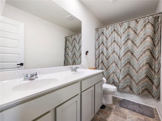 141 Gaston Court, Hoschton, GA 30548