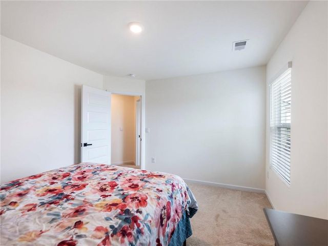 141 Gaston Court, Hoschton, GA 30548