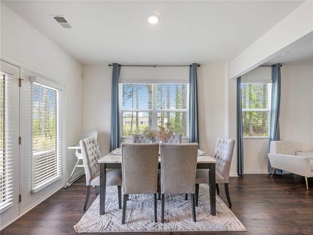 141 Gaston Court, Hoschton, GA 30548