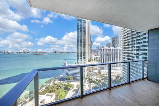 650 NE 32nd St 2007, Miami, FL 33137