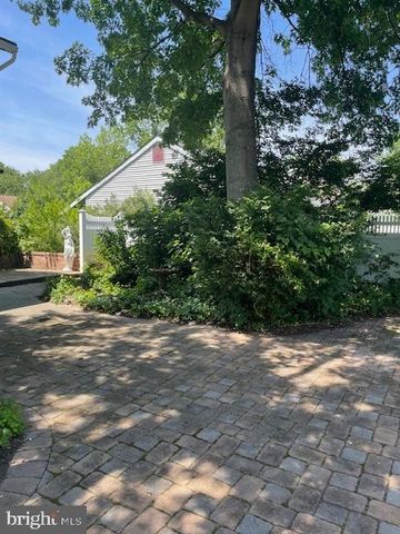 20 MERION RD, Marlton, NJ 08053