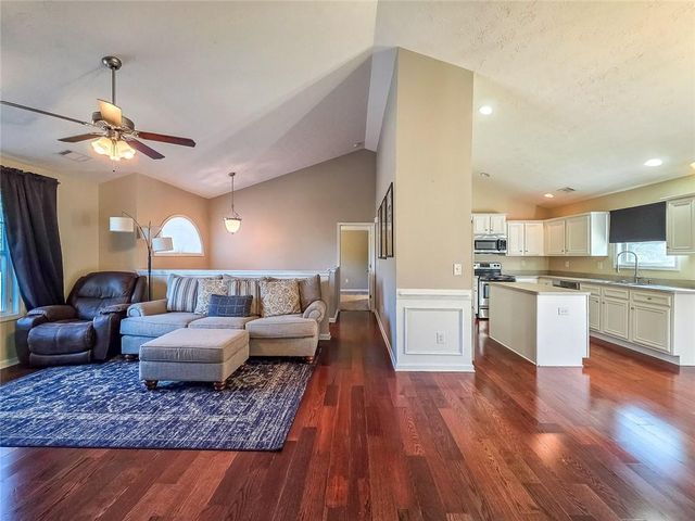 123 Willow Springs Drive, Dallas, GA 30132