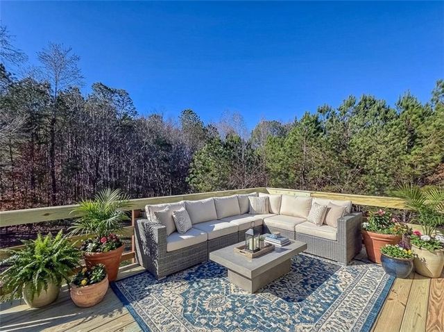 123 Willow Springs Drive, Dallas, GA 30132