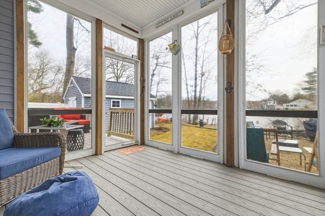 9 Oliver Rd, Weymouth, MA 02189