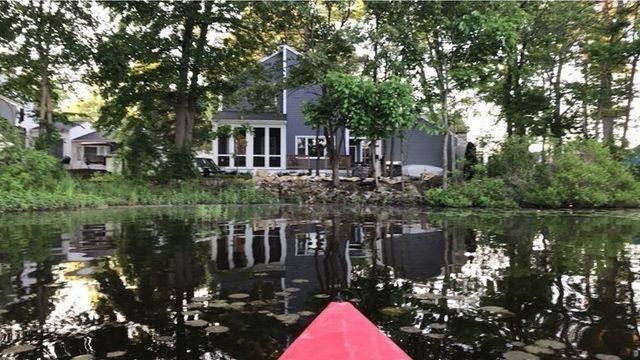 9 Oliver Rd, Weymouth, MA 02189