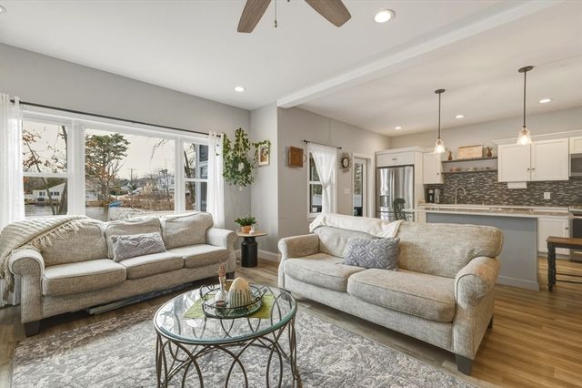 9 Oliver Rd, Weymouth, MA 02189