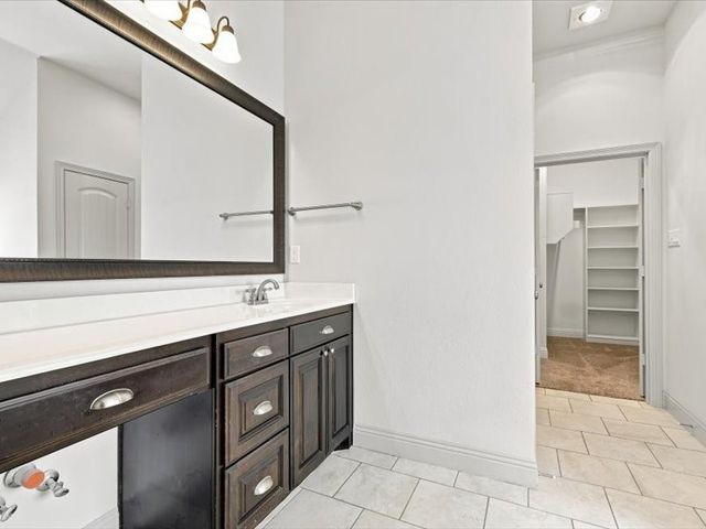 637 Piper Drive, Saginaw, TX 76179
