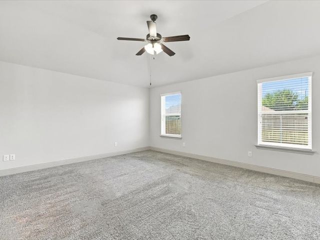 637 Piper Drive, Saginaw, TX 76179