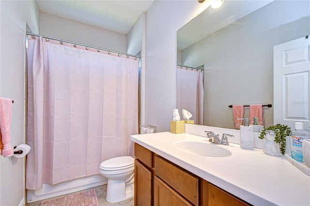 5821 JASPER GLEN DRIVE, Lithia, FL 33547