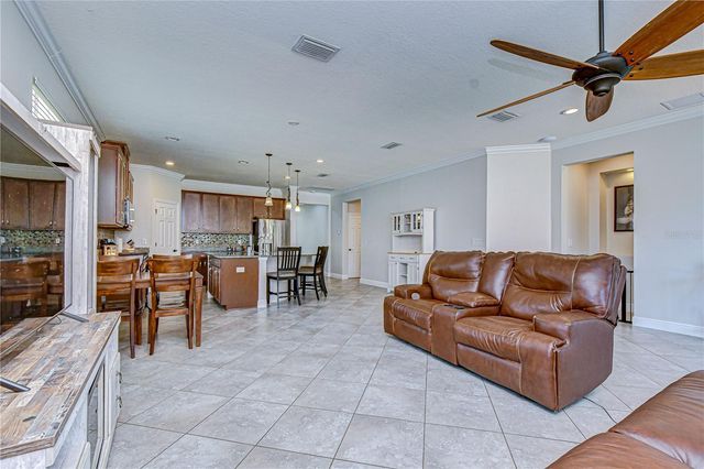 5821 JASPER GLEN DRIVE, Lithia, FL 33547