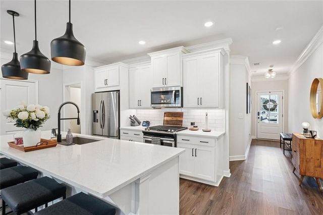 2995 Edgemont Lane, Marietta, GA 30008