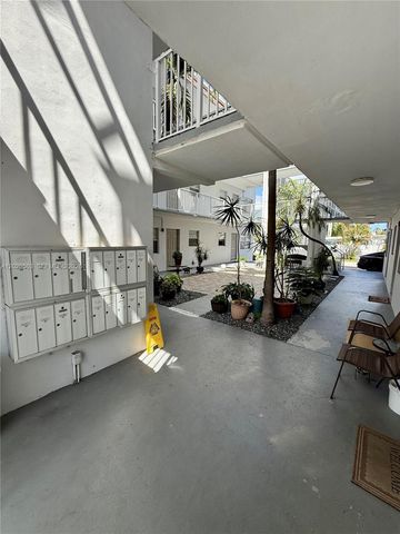 1607 Arthur St 303, Hollywood, FL 33020