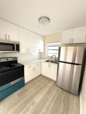 1607 Arthur St 303, Hollywood, FL 33020