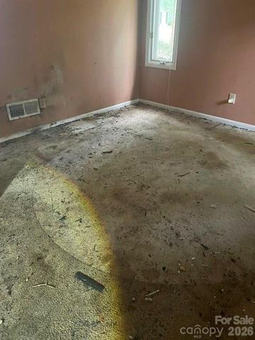 6026 Kingstree Drive, Charlotte, NC 28210