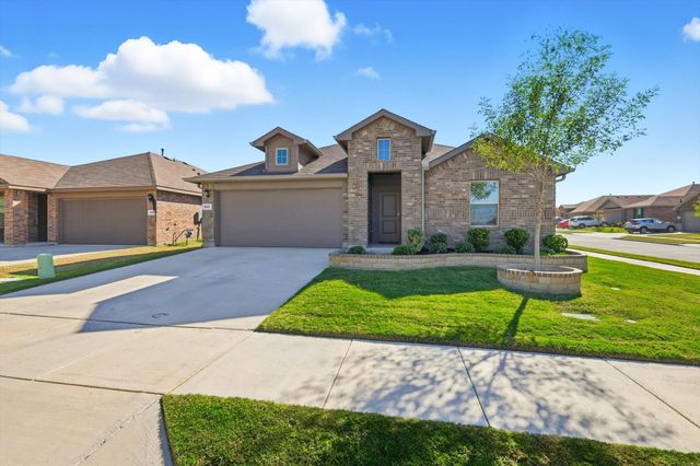 633 Captree Lane, Fort Worth, TX 76131