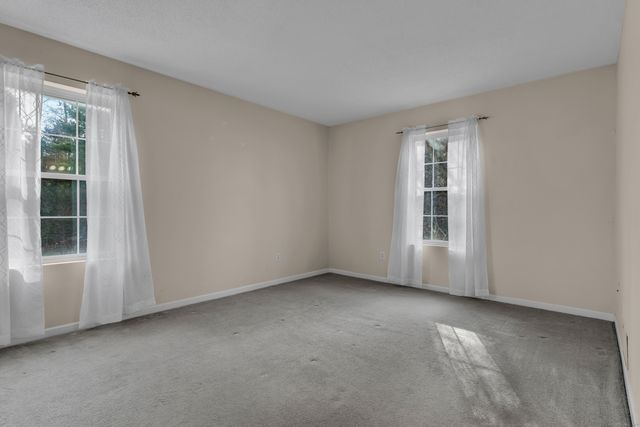 20 Lakeview Drive 20, Branford, CT 06405