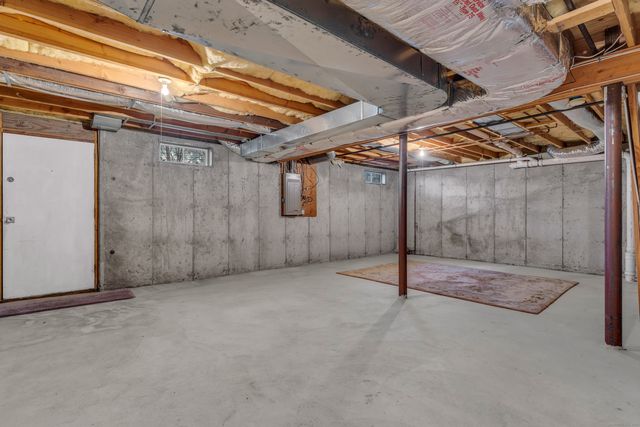 20 Lakeview Drive 20, Branford, CT 06405