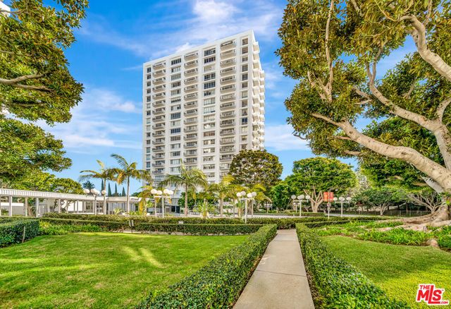 2170 Century Park East 208, Los Angeles, CA 90067