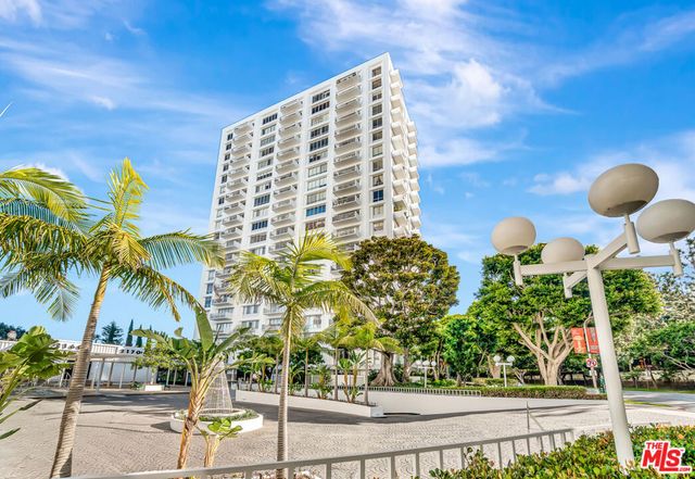 2170 Century Park East 208, Los Angeles, CA 90067