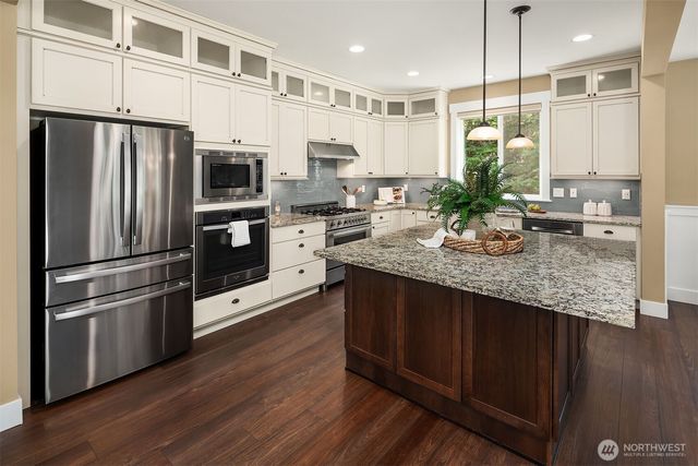 10724 206th Street SE, Snohomish, WA 98296