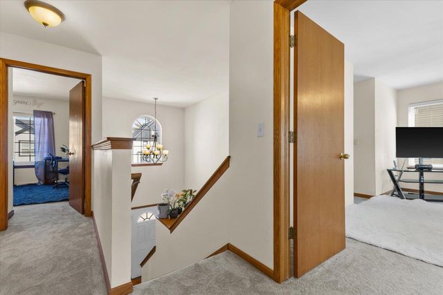 1809 W Wright STREET, Milwaukee, WI 53206