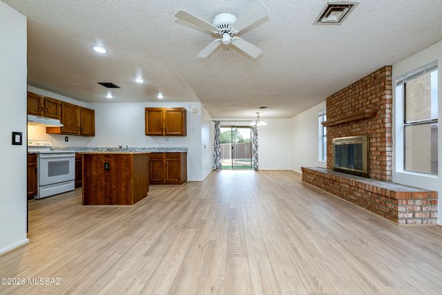 7541 N Juniper Road, Tucson, AZ 85741