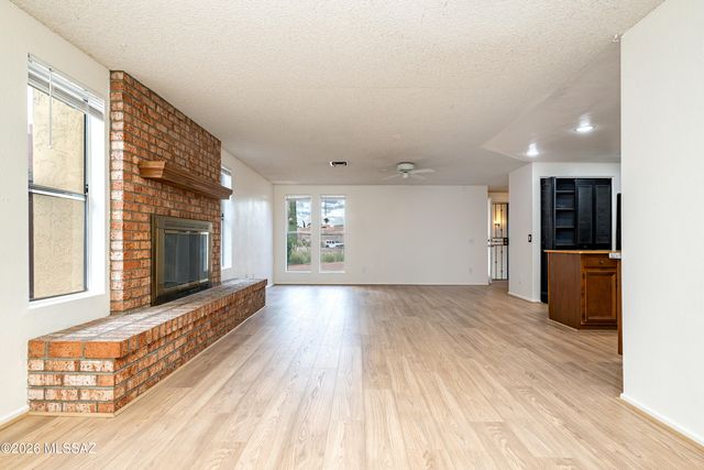 7541 N Juniper Road, Tucson, AZ 85741