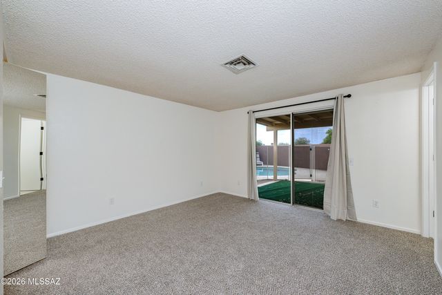7541 N Juniper Road, Tucson, AZ 85741
