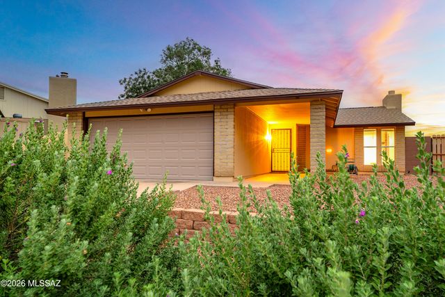 7541 N Juniper Road, Tucson, AZ 85741