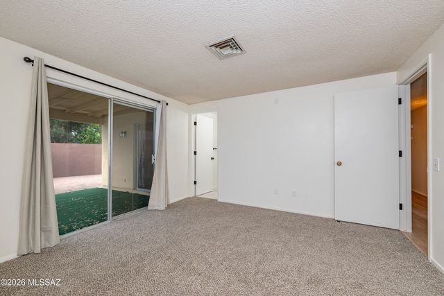 7541 N Juniper Road, Tucson, AZ 85741