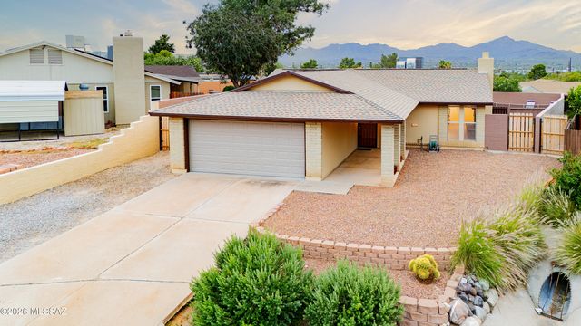 7541 N Juniper Road, Tucson, AZ 85741