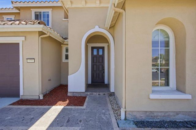 878 Sunset Ridge Pl, Chula Vista, CA 91914