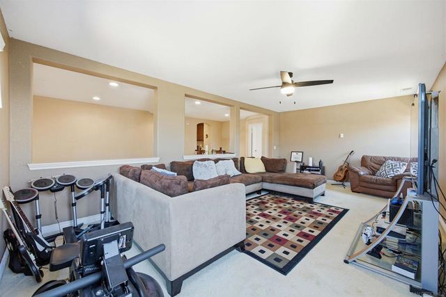 878 Sunset Ridge Pl, Chula Vista, CA 91914