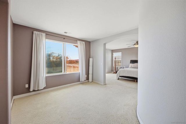 878 Sunset Ridge Pl, Chula Vista, CA 91914